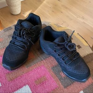 Capezio Little Kid Rockit Dance Sneaker - DS24S